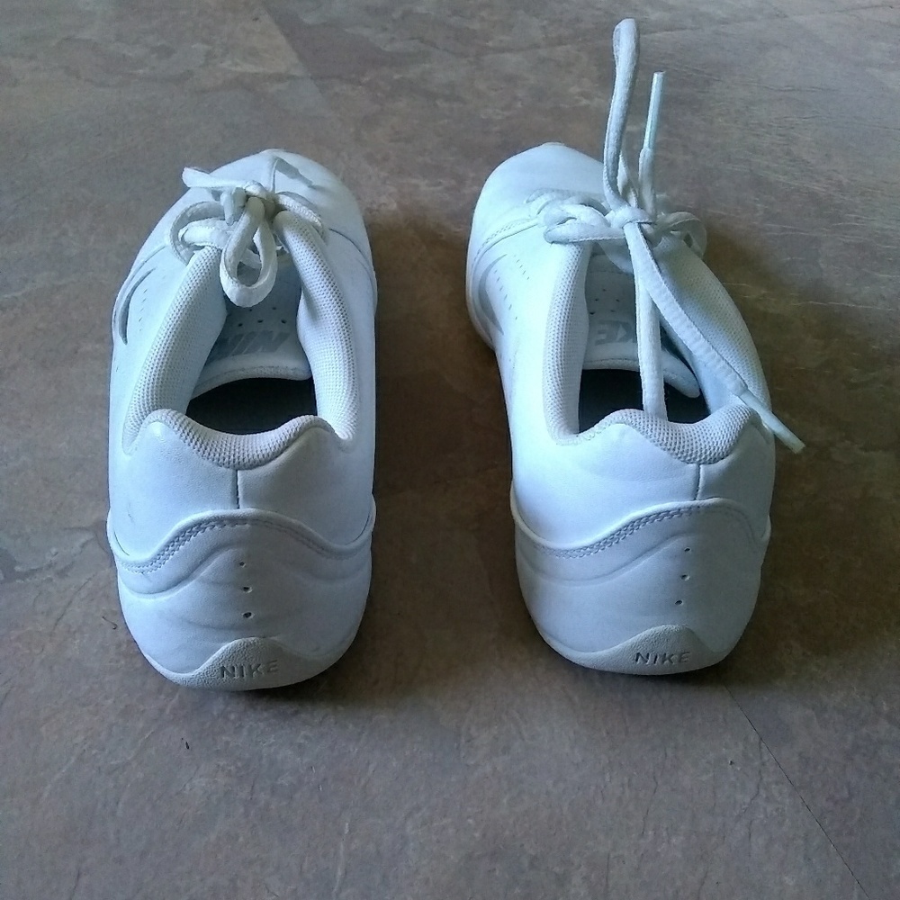 Nike cheerleading shoe's